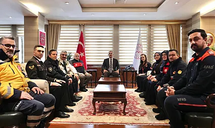 Ağrı'da 112'ye 1 Yılda 610 Bin Çağrı! Valilikten Kritik Uyarı