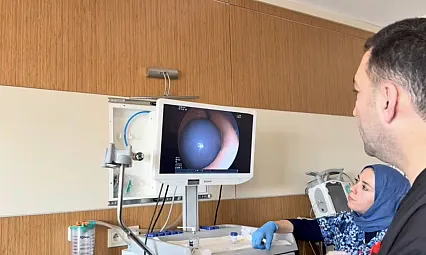 Ağrı Eğitim ve Araştırma Hastanesi'nde Mide Balonu ile 22 Kilo Verildi