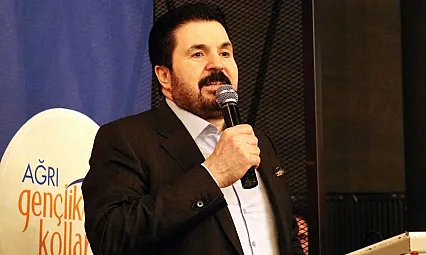 Savcı Sayan'dan CHP'ye Sert Eleştiri: 'Ne Halkı Temsil Ediyorlar Ne de Hakkı!'
