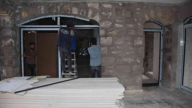 Asırlık otel turizme kazandırılıyor