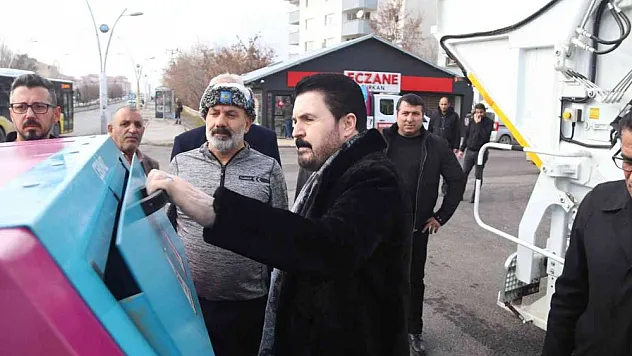 Ağrı'da 3 bin litre kapasiteli yer üstü konteynırlar yerleştirildi