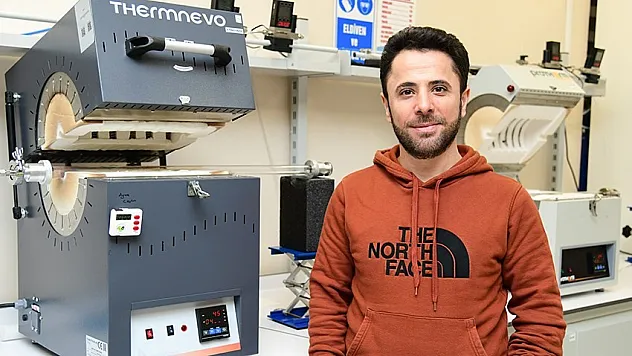 ETÜ Laboratuvarlarında alternatif enerji kaynaklarından hidrojen üretilecek
