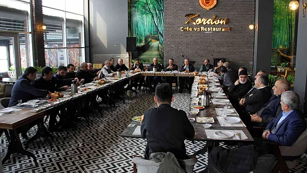 Ağrı İl Milli Eğitim Müdürü Kökrek, ASTOP üyeleri ile bir araya geldi
