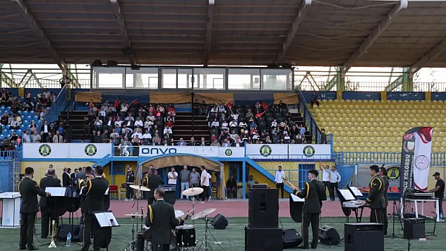 Ağrı'da 30 Ağustos Zafer Bayramı Coşkusu: 9'uncu Kolordu Bando Komutanlığı Konseri