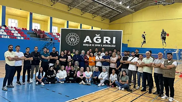 Ağrı'da Badminton Aday Hakem Kursu Başarıyla Tamamlandı