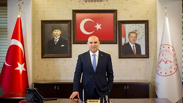 Ağrı Valisi Mustafa Koç'tan Veda Mesajı: 'Gönlüm Her Daim Ağrı'da Kalacak'