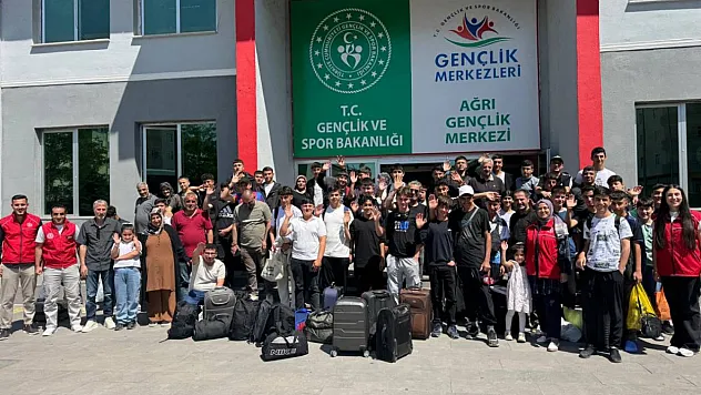 Ağrılı Gençler 'Bir Destandır Çanakkale' Kampıyla Tarihin İzinde Buluştu!