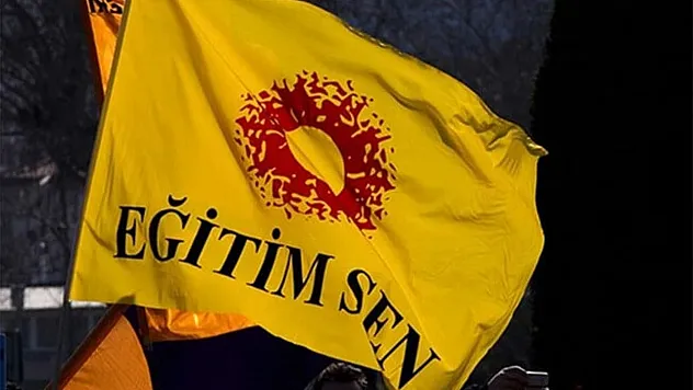 Eğitim Sen Ağrı Şubesi'nden Öğrenci İntiharlarına Dair Basın Açıklaması: 'İntihar Değil Mücadele'