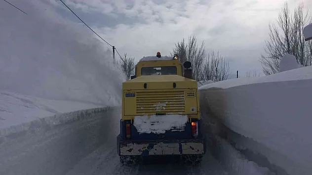 Tunceli'de 269 köy yolu ulaşıma kapandı
