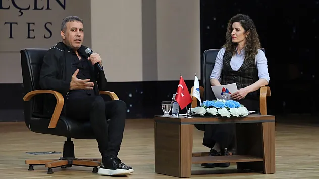 Haluk Levent, Ağrı İbrahim Çeçen Üniversitesi'nde Öğrencilerle Buluştu