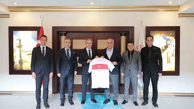 MHK Başkanı Ahmet İbanoğlu Ağrı'da ziyaretlerde bulundu