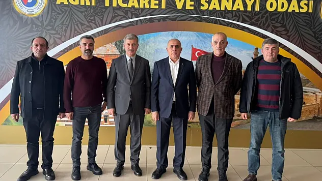 Rektör Gülçin'den 10 ay sonra gelen iade-i ziyaretler