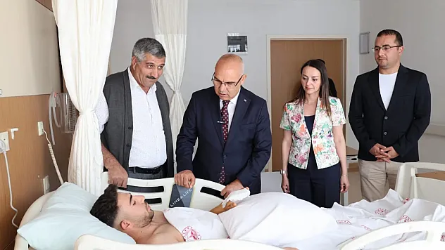 Vali Mustafa Koç'tan Kurban Bayramı Ziyareti: Hastalar ve Sağlık Çalışanları Unutulmadı