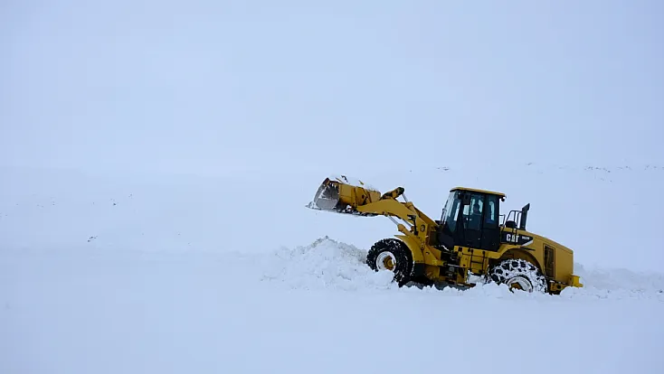 Ağrı’da 553 Köy yolu açık, 10 Köyde çalışma sürüyor