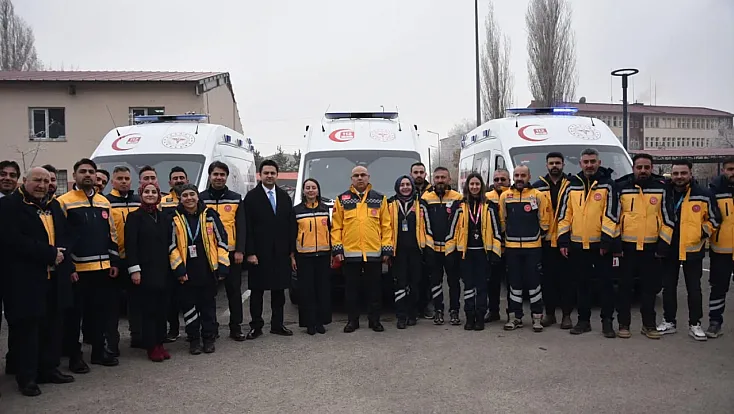 Ağrı'nın Acil Sağlık Gücüne 7 Yeni Ambulans Takviyesi