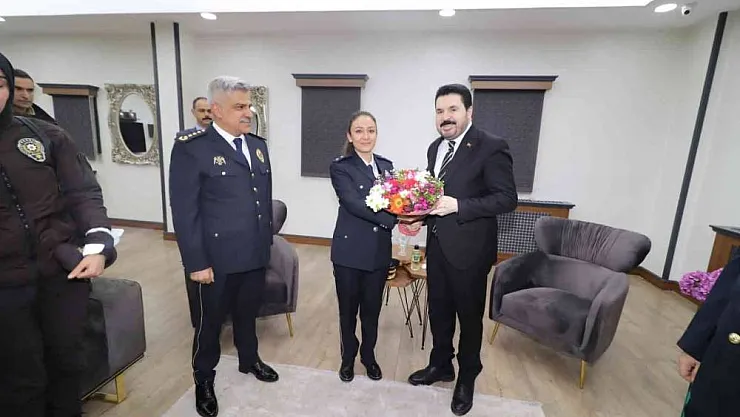 Başkan Sayan, iftarda polis teşkilatı ile bir araya geldi