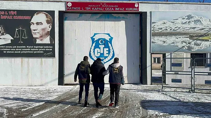 Ağrı'da 10 yıl hapis cezası olan firari yakalandı
