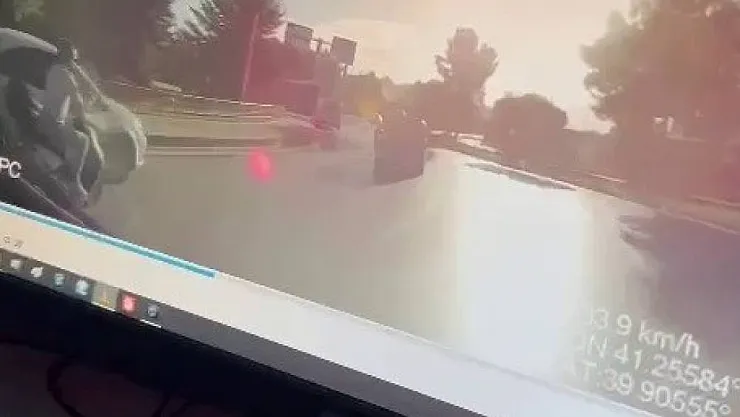 Üniversiteli gencin öldüğü kazada yeni detay: Başka bir otomobil çarparak motosikleti düşürmüş
