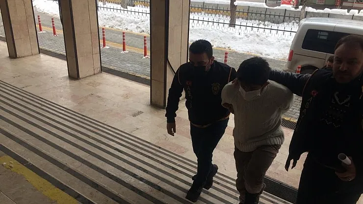 Babasını öldüren genç tutuklandı
