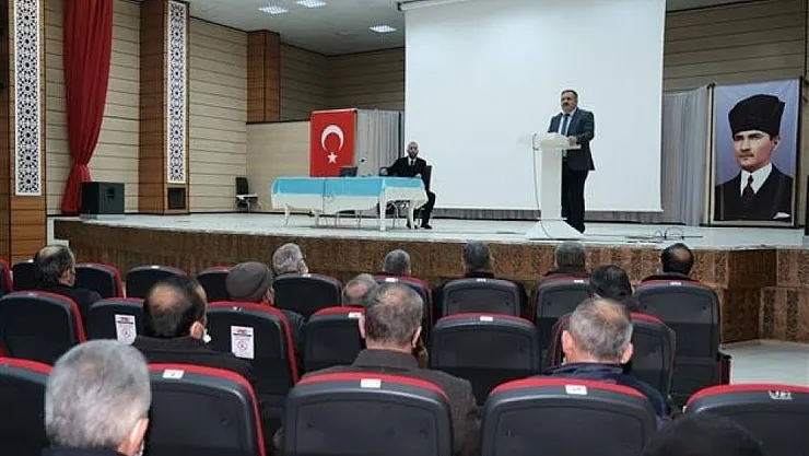 Erzincan'da Şubat ayı mutat personel toplantısı yapıldı
