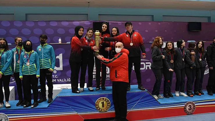 Curling 2. Lig Müsabakaları sona erdi
