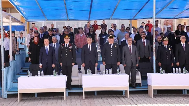 POMEM 27. mezunlarını verdi
