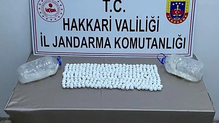 Hakkari'de 3,5 kilo eroin ele geçirildi

