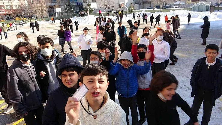 Van'da yarıyıl tatili sona erdi
