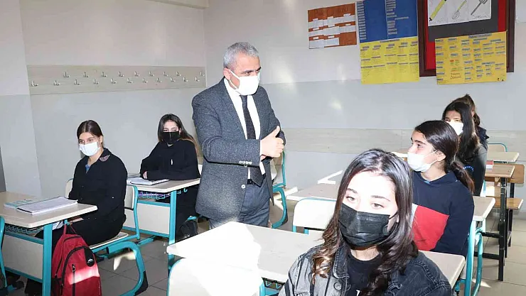 Hakkari'de ikinci yarıyıl için ilk ders zili çaldı
