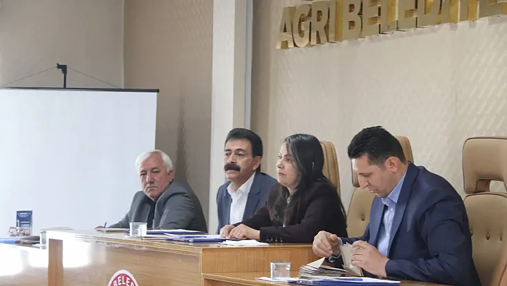 Ağrı Belediyesi İlk Meclis Toplantısını yaptı