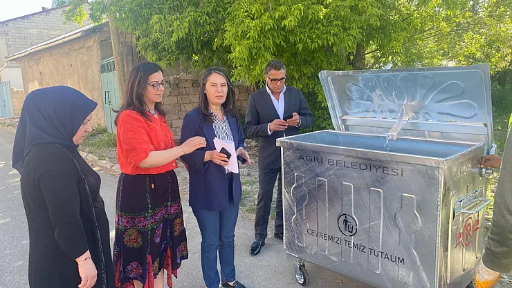 Ağrı Belediyesi tarafından mahallelerdeki konteyner sayıları arttırılıyor