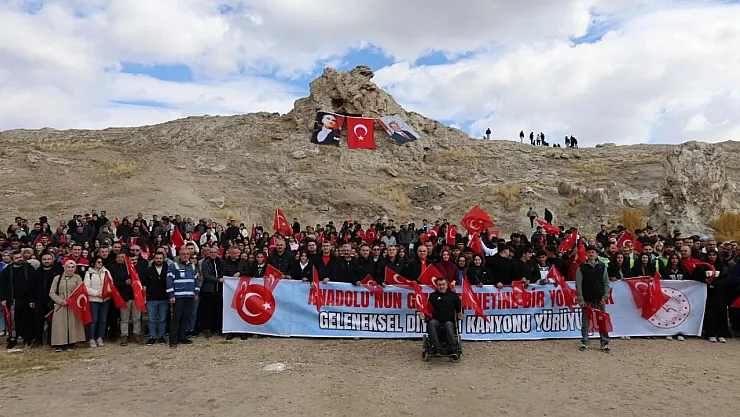 Ağrı'da 3'üncü Diyadin Kanyonu Yürüyüşü Rekor Katılımla Tamamlandı
