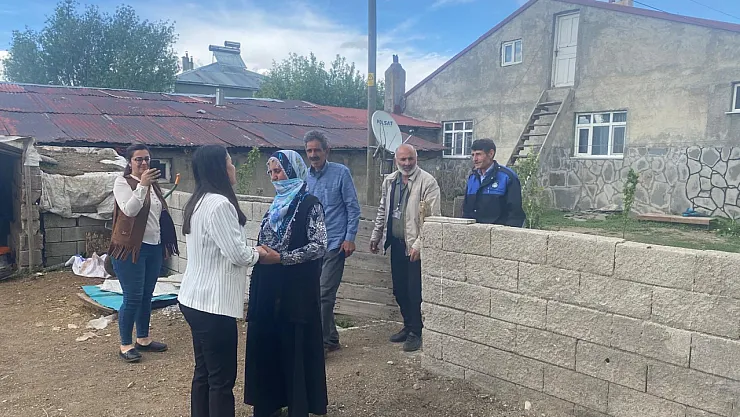 Ağrı'da  içme suyu sıkıntısı yaşayan vatandaşların talebi çözüm buldu