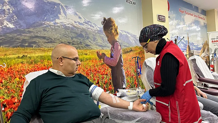 Ağrı'da kan bağışı kampanyası düzenlendi