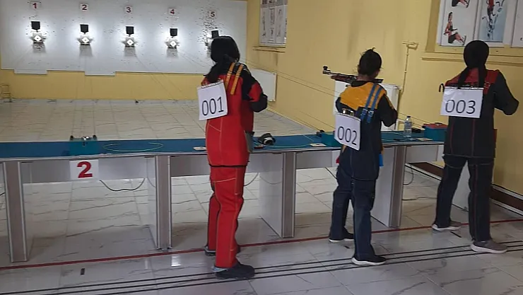 Ağrı'da Okul Sporları Atıcılık İl Birinciliği Sona Erdi