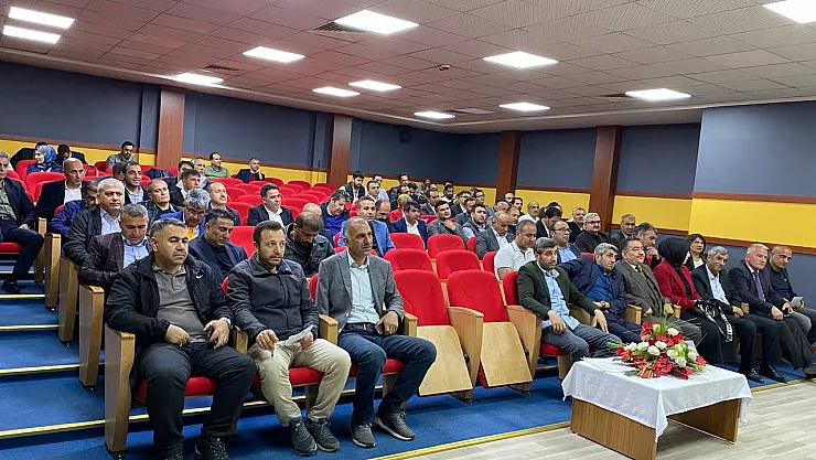 Ağrı'da okul yöneticileri ve rehber öğretmenlere etik eğitimi semineri düzenlendi