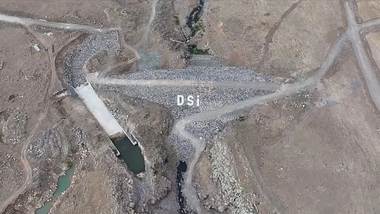 Ağrı'da Taşlıçay Derecek Barajı'nda Su Tutulmaya Başlandı