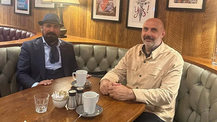 Ağrı Eski Milletvekili Cemal Kaya, Şivan Perwer ile Londra'da Barış İçin Buluştu