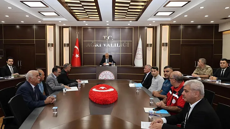 Ağrı Valiliği'nde 'Okul Güvenliği ve Tedbirleri' Toplantısı Düzenlendi