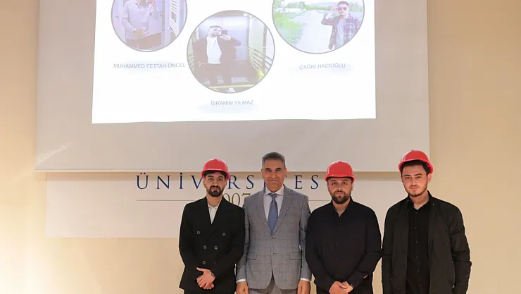 AİÇÜ'de 'Kırmızı Baret Takma' Etkinliği Düzenlendi