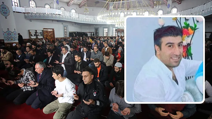 AİÇÜ'de Sedat Arkan İçin Yasin-i Şerif Okutuldu