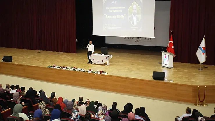 AİÇÜ'de 'Namazla Diriliş' semineri düzenlendi