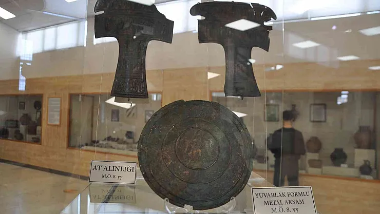 Kars'ta 3 bin yıllık eserler müzede sergileniyor
