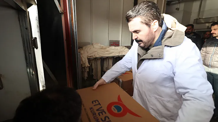 Başkan Sayan, Ramazan ayı boyunca ihtiyaç sahibi ailelere et yardımı yapacak