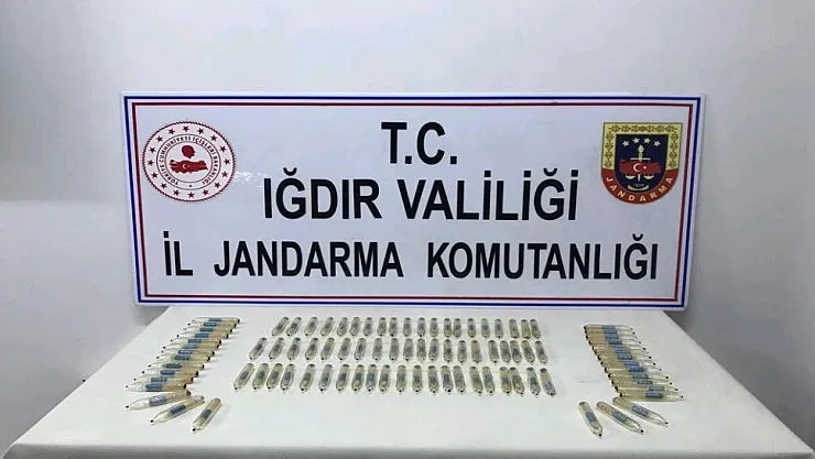 Iğdır'da 1 milyon 200 bin TL değerinde 'yılan zehri' ele geçirildi
