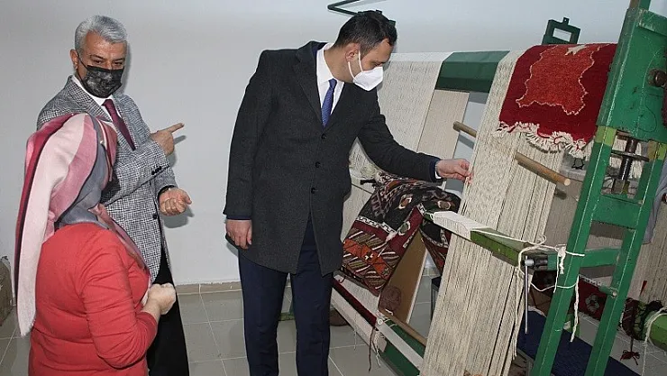Yazıhan'da tekstil gelişiyor
