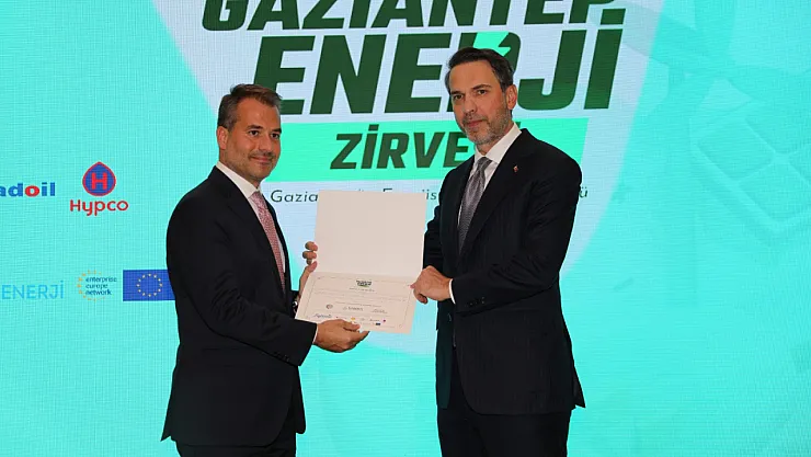 Türkiye Enerjide Tam Bağımsızlığa 'Yeşil Dönüşüm' ile Ulaşacak!