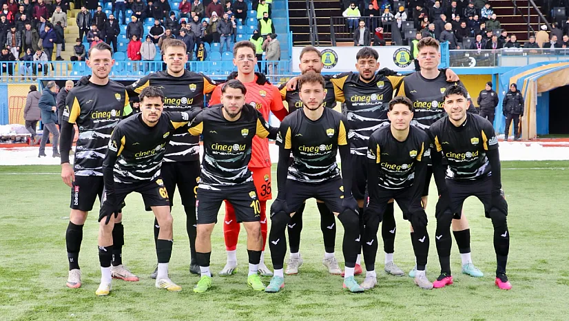 Ağrı 1970 Spor evinde kaybetti! Maç sonu stadyum önünde gerginlik