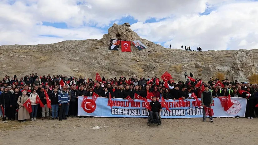 Ağrı'da 3'üncü Diyadin Kanyonu Yürüyüşü Rekor Katılımla Tamamlandı