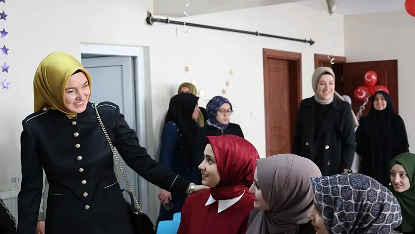Ağrı'da 'Anne Akademisi' ile Toplumsal Farkındalık Eğitimi